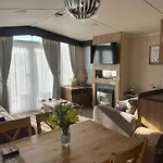Oak Green- Award Winning Caravan!